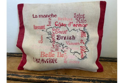 Fiche  de broderie à points de croix" Rando Breizh"